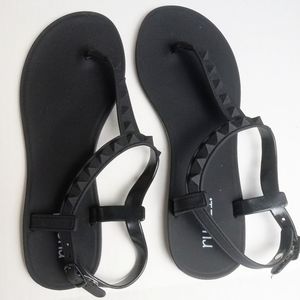 NWOT Rue 21 Women Black Sandals Size 7